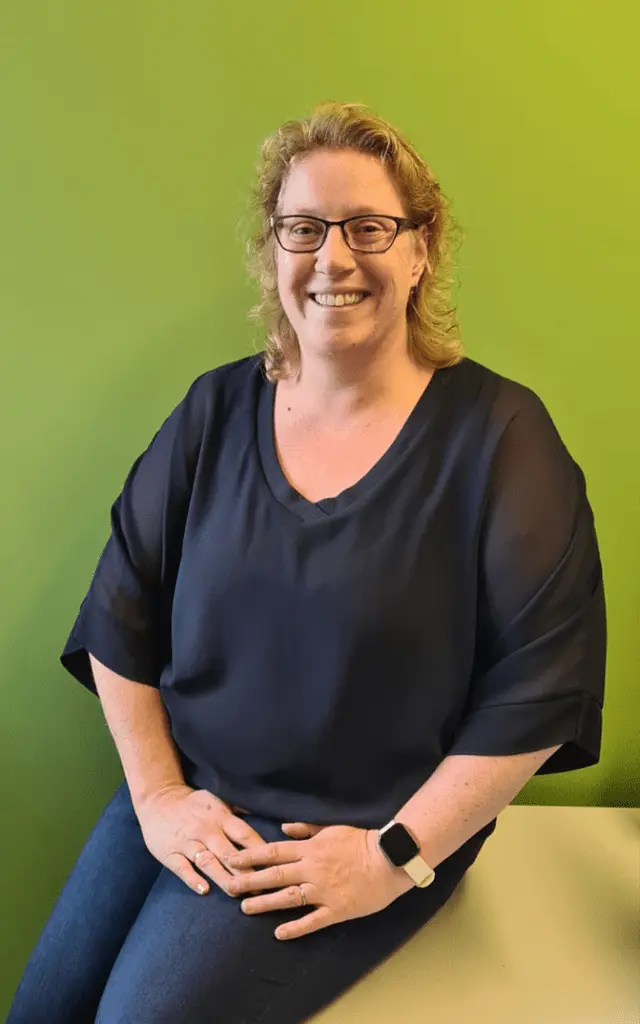 MAAIKE VAN DEN BRINK